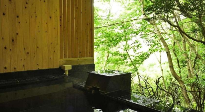 Atami Mori No Onsen Hotel Екстериор снимка