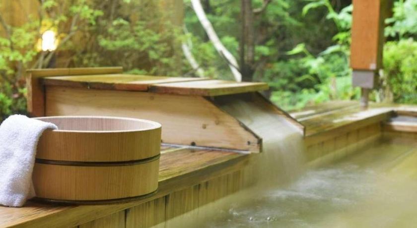Atami Mori No Onsen Hotel Екстериор снимка